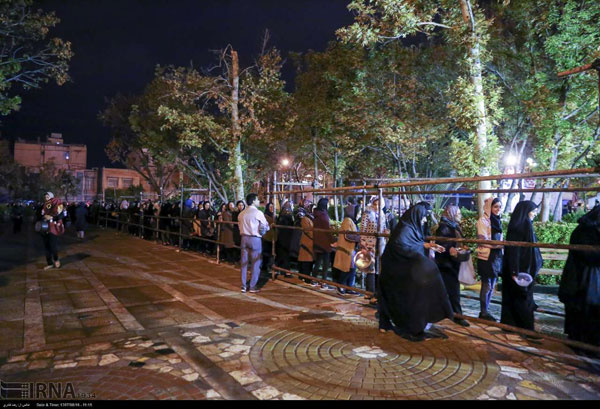 آش نذری 84 تنی در شیراز آش نذری در شیراز