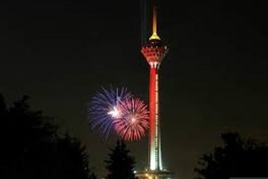 برج میلاد تهران هم به خاطر پرسپولیس قرمز می‌شود!