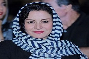 مریلا زارعی با ظاهری متفاوت پشت صحنه فیلم جدیدش!