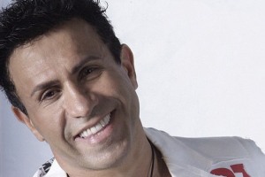 خالکوبی تصویر کوروش کبیر بر روی سر محمد خردادیان!!