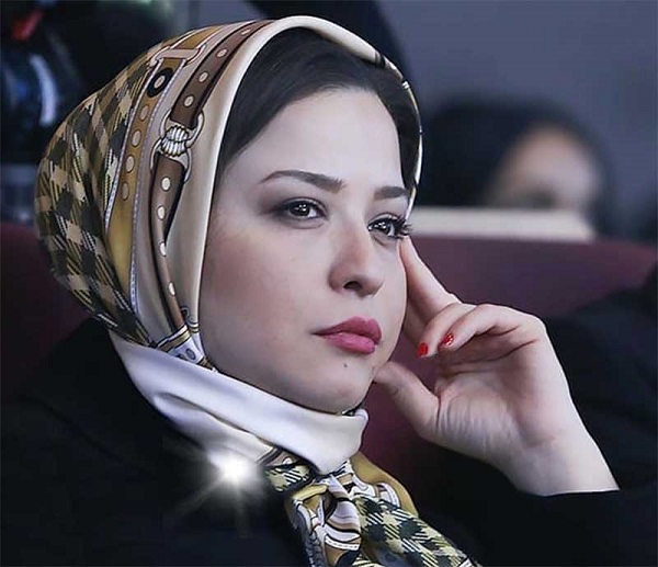 تصویری دیده نشده از مهراوه شریفی نیا در کودکی