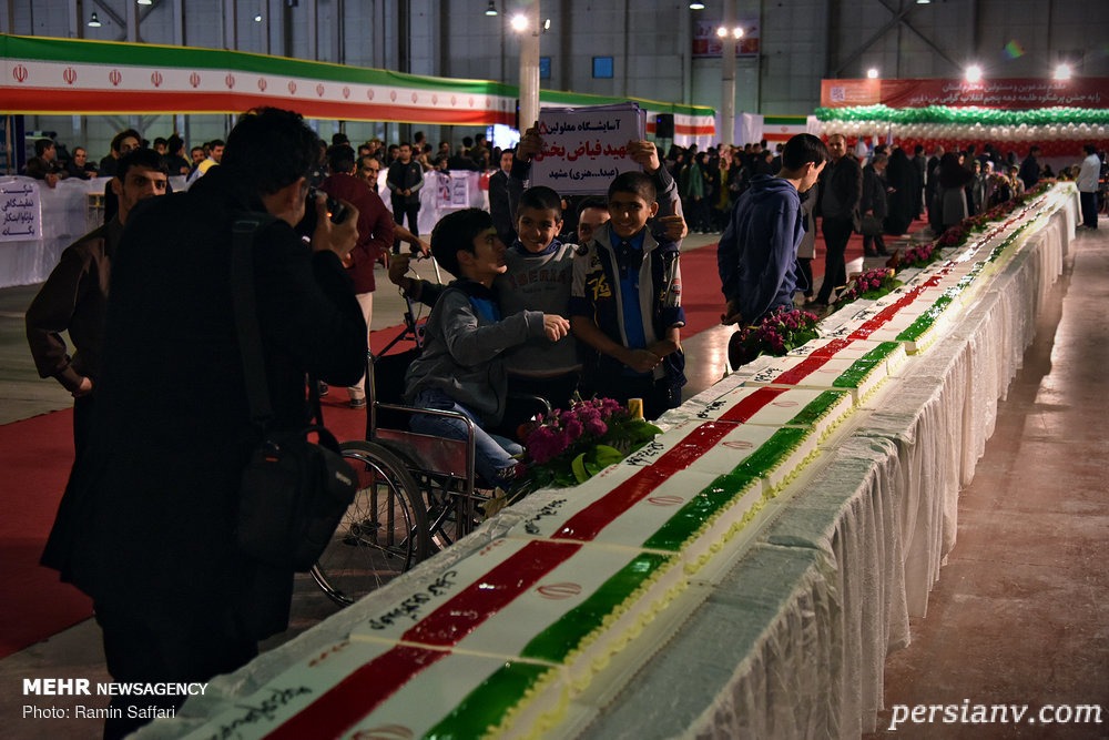 کیک دهه پنجم انقلاب دهه پنجم انقلاب اسلامی