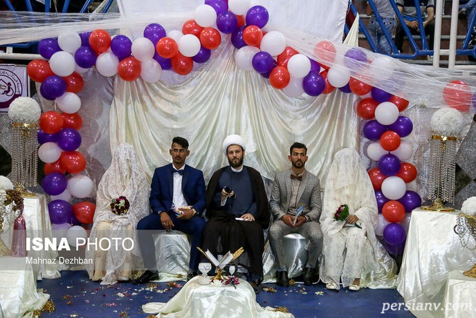 جشن ازدواج برای دو زوج سیل زده خوزستانی سیل زده در خوزستان