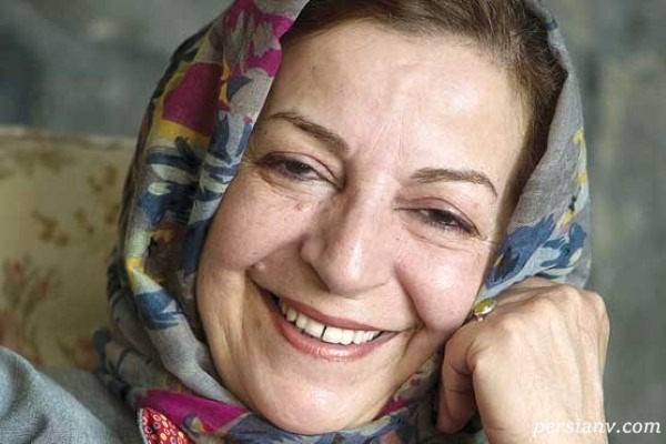 مرضیه برومند بازیگر و کارگردان سینما: بچه بیارید، یکی نه سه تا!!