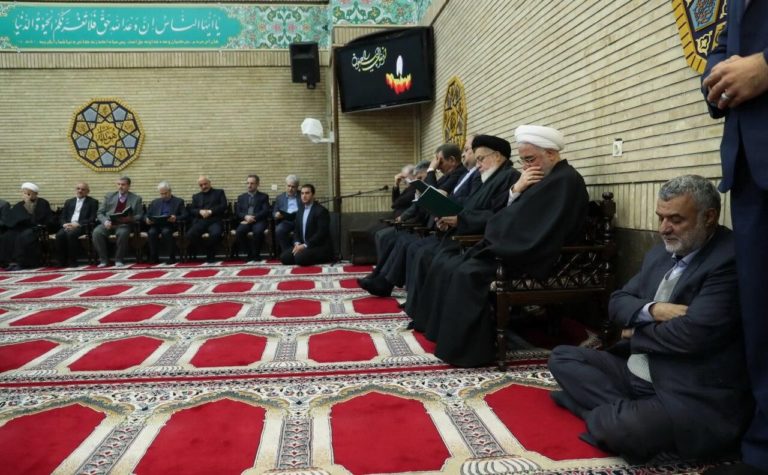 مراسم ختم خواهر حسن روحانی با حضور چهره ها