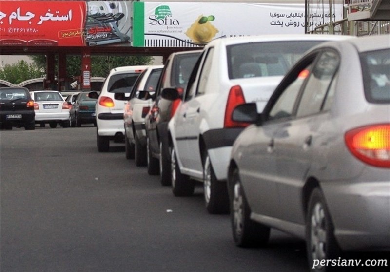 بازار داغ دلالی بنزین در این روزهای پر تنش 3000 تومانی