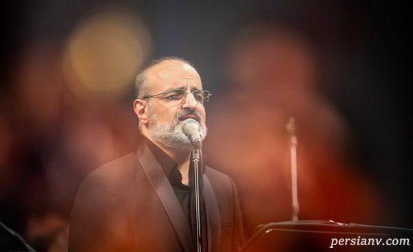 محمد اصفهانی خواننده معروف در کنار سه فرزندش