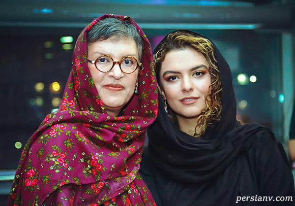 خانم بازیگر و دخترش