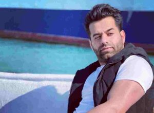 عکس جدید رضا بهرام خواننده بعد از رهایی از بیماری کرونا
