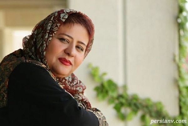 مرجانه گلچبن و رابعه اسکویی در کنار خواننده معروف و پسرش