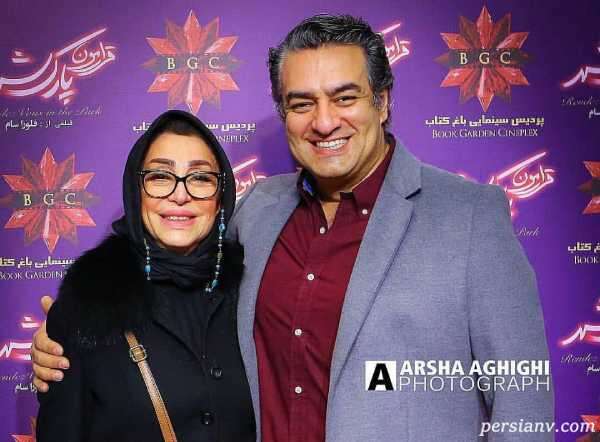 مادر سام نوری در کنار او مادر سام نوری