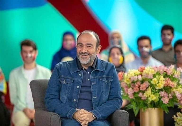 کادوی جالب و دیدنی جناب خان به مهران غفوریان