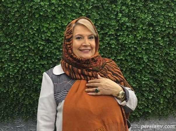 شهین تسلیمی به همراه نوه زیبایش در اکران یک فیلم