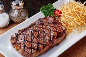 قیمت باورنکردنی استیک گوشت با سس قارچ در سریال مهران مدیری