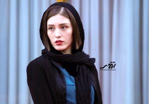سلفی فرشته حسینی با بازیگر خارجی فیلم سکونت در میان خدایان