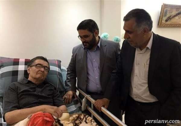 دکوراسیون خانه جدید رضا رویگری بازیگر با 2 پرستار مرد