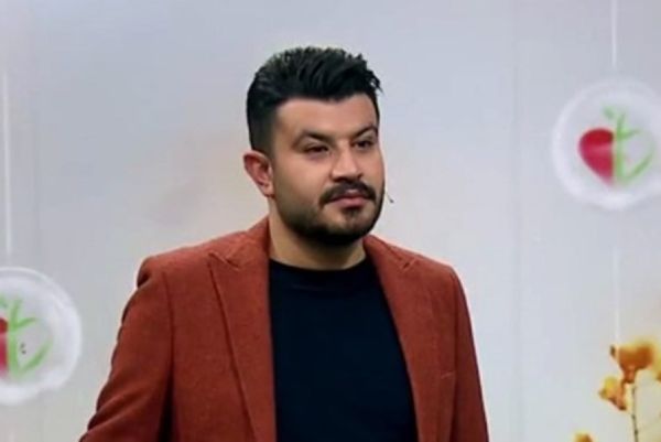 استوری کنایه آمیز پیمان طالبی مجری طبیب بعد از حذف عجیب این برنامه