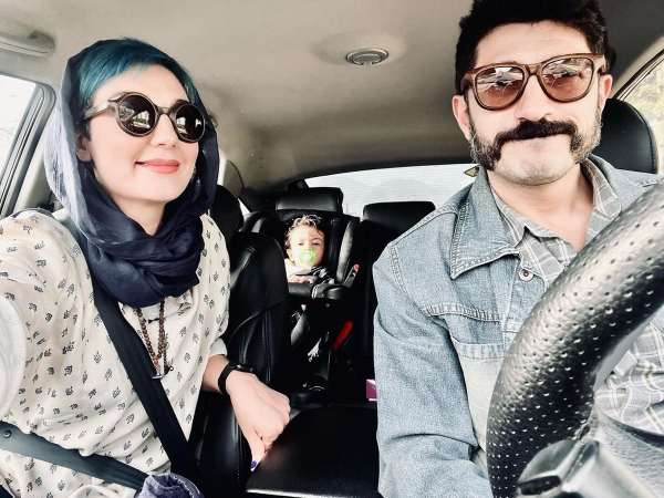 کوتاه کردن موهای برنا پسر «حدیث میر امینی »برای اولین بار در آرایشگاه