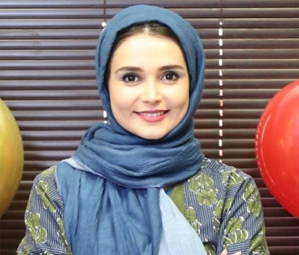 مجری خداحافظی کرده مجری خداحافظی کرده