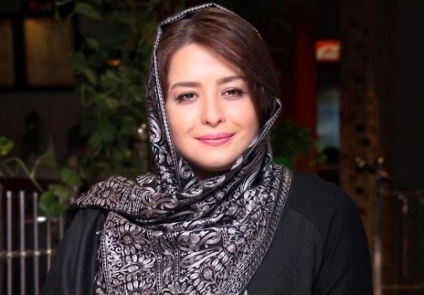 مهراوه شریفی نیا با این لباس زیبا به پیشواز کریسمس رفت