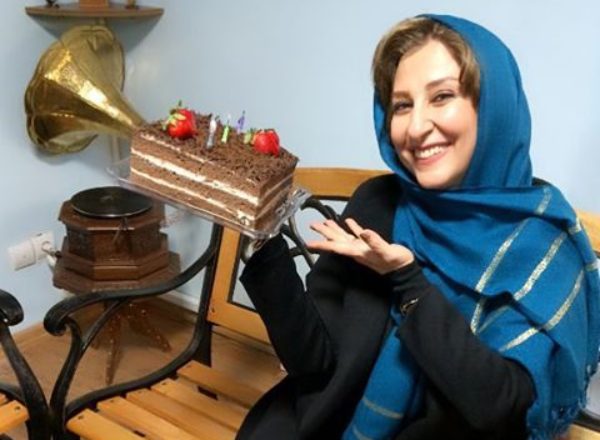 مرجانه گلچین در تولدش