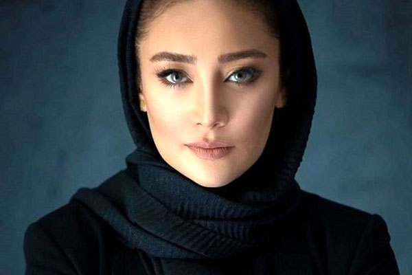 قابی زیبا از چهره بهاره افشاری که خوراک فضای مجازیست