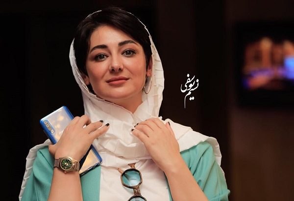 سلفی خاص ویدا جوان همراه همسرش در ارتفاعات تهران
