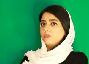 شوخی بی مزه سرنا امینی با مادران در « روز جهانی مادر »