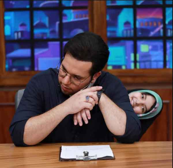 دختر مجری اعجوبه ها دختر مجری اعجوبه ها