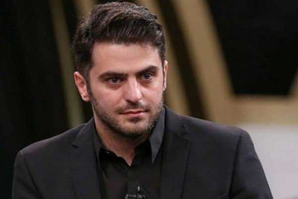 نوشته روی تیشرت شیک و مشکی علی ضیا خبر ساز شد