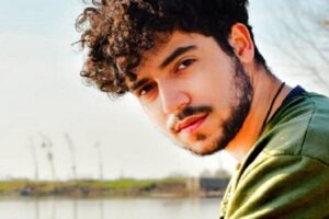 توئیت متفاوت شروین حاجی‌پور خواننده ترانه جنجالی «برای…» به جنگ در غزه