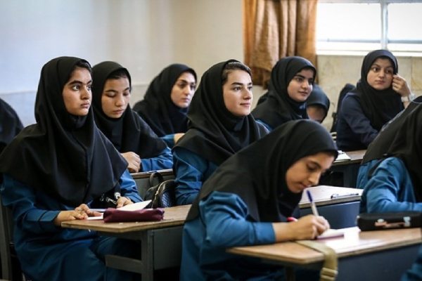 هدیه یک مدرسه تیزهوشان برای دانشآموزانش همه را متحیر کرد