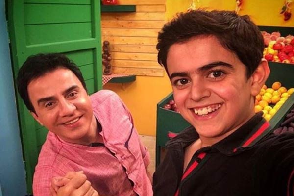 ویدیویی پر احساس از خوانندگی امیرمحمد متقیان که برای دلش می خواند