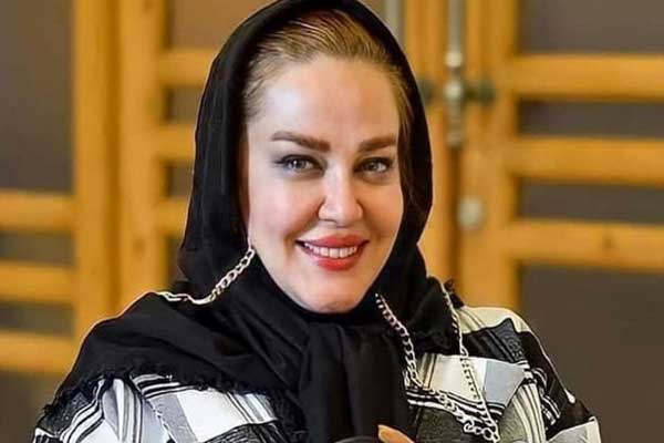 جشن تولد خانم بازیگر با حضور مادرش و سه سال بعد از فوت پدرش