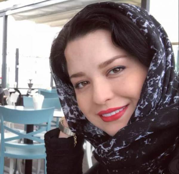 چهره مهراوه شریفی نیا