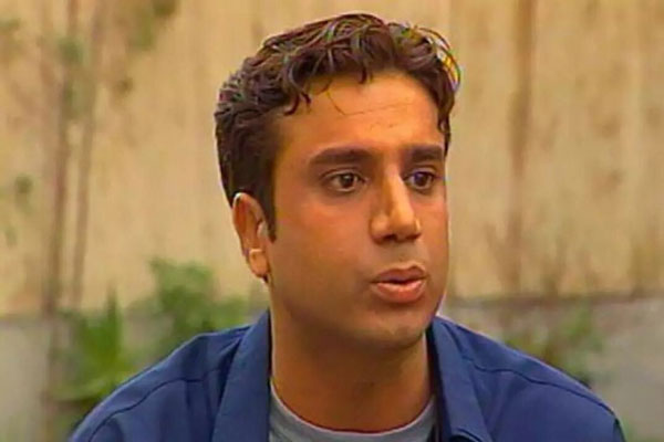 ماجرای خنده دار و عجیب جراحی گوش نصرالله رادش که دماغش هم شنوایی دارد