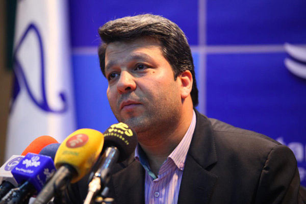 پوشش متفاوت دختران رئیس سازمان سینمایی در اختتامیه فیلم فجر