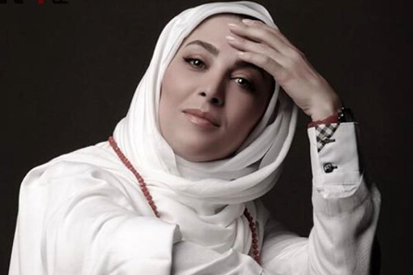 وقتی ژیلا صادقی مجری جنجالی تلویزیون اسلحه به دست شد| تیر خانم مجری به هدف خورد؟