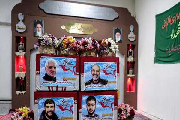 عکس های وداع با پیکر مطهر شهدای حمله ترورریستی به کنسولگری ایران در سوریه