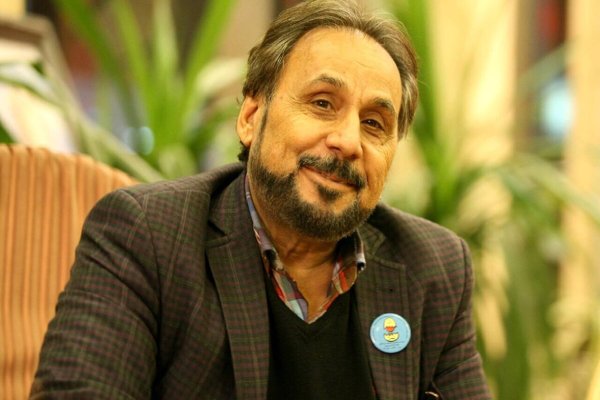 آخرین وضعیت مجید قناد مجری معروف و محبوب روی تخت بیمارستان از زبان پسرش سپهر قناد