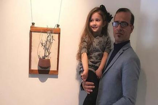 خلاقیت منحصر بفرد پناه استخری در نقاشی کشیدن برای مادرش سپیده بزمی پور که حماسه ساز شد