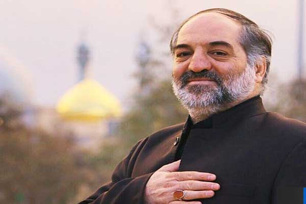 لحظات عاشقانه مداح معروف و همسرش روی آنتن زنده تلویزیون / تجلی عشق و صمیمیت در قاب جادویی