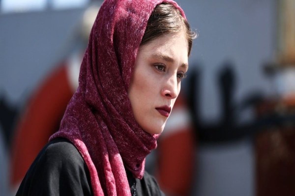 واکنش تلخ فرشته حسینی به ازدواج اجباری یک دختر جوان با عضو طالبان!