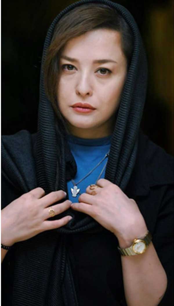 ساعت لاکچری مهراوه شریفی نیا