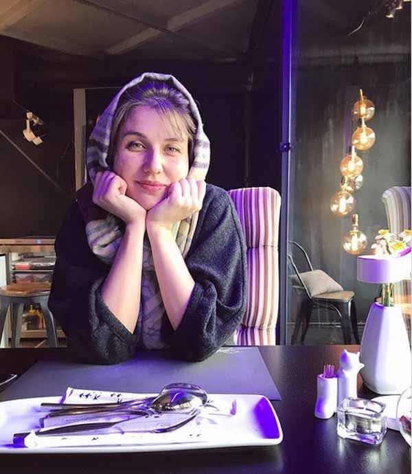 نهمین سالگرد ازدواج گلوریا هاردی