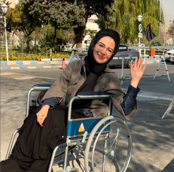 ملیکا زارعی مجری