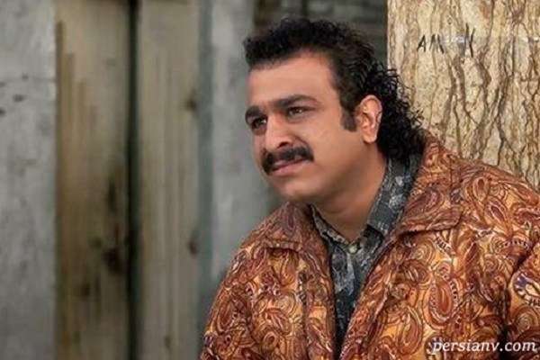 اشتباه شگفتانگیز جواد خواجوی بازیگر و واکنش فوری محمدرضا گلزار در مقابل دوربین / همه جزئیات اتفاقات پخششده در آنتن زنده