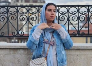عکس جدید صهبا شرافتی؛ روناک سریال “نون خ” در سفر به دبی / تغییرات چشمگیر بازیگر معروف بعد از 5 سال