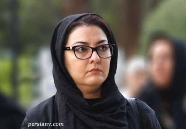 تصویر زیبا و جدید از مادر جوان آناهیتا همتی / مادر و دختر مثل سیبی هستن که از وسط نصف شده