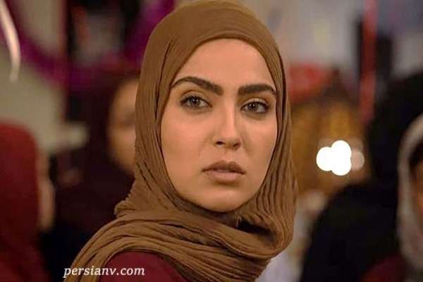 آفتاب گرفتن مونا کرمی در آخرین روزهای بارداری اش در طبیعت بهاری / عکس از تغییرات چشمگیر خانم بازیگر در دوران حاملگی